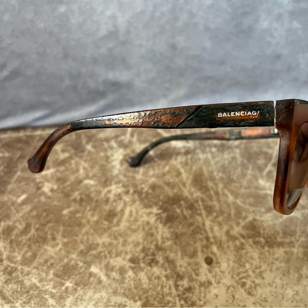 Balenciaga Rectangle Shield Sunglasses Brown Italy Used Condition *See Descrip* - Picture 4 of 12